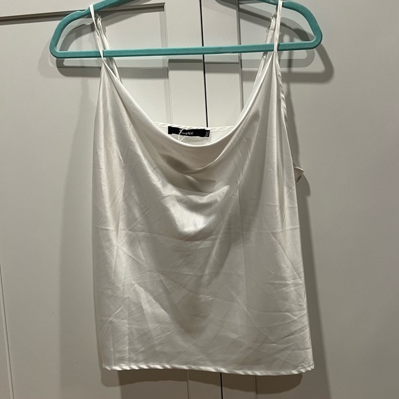 NWT Simplee apparel scoop neck white satin tank size xxl - Picture 1 of 5